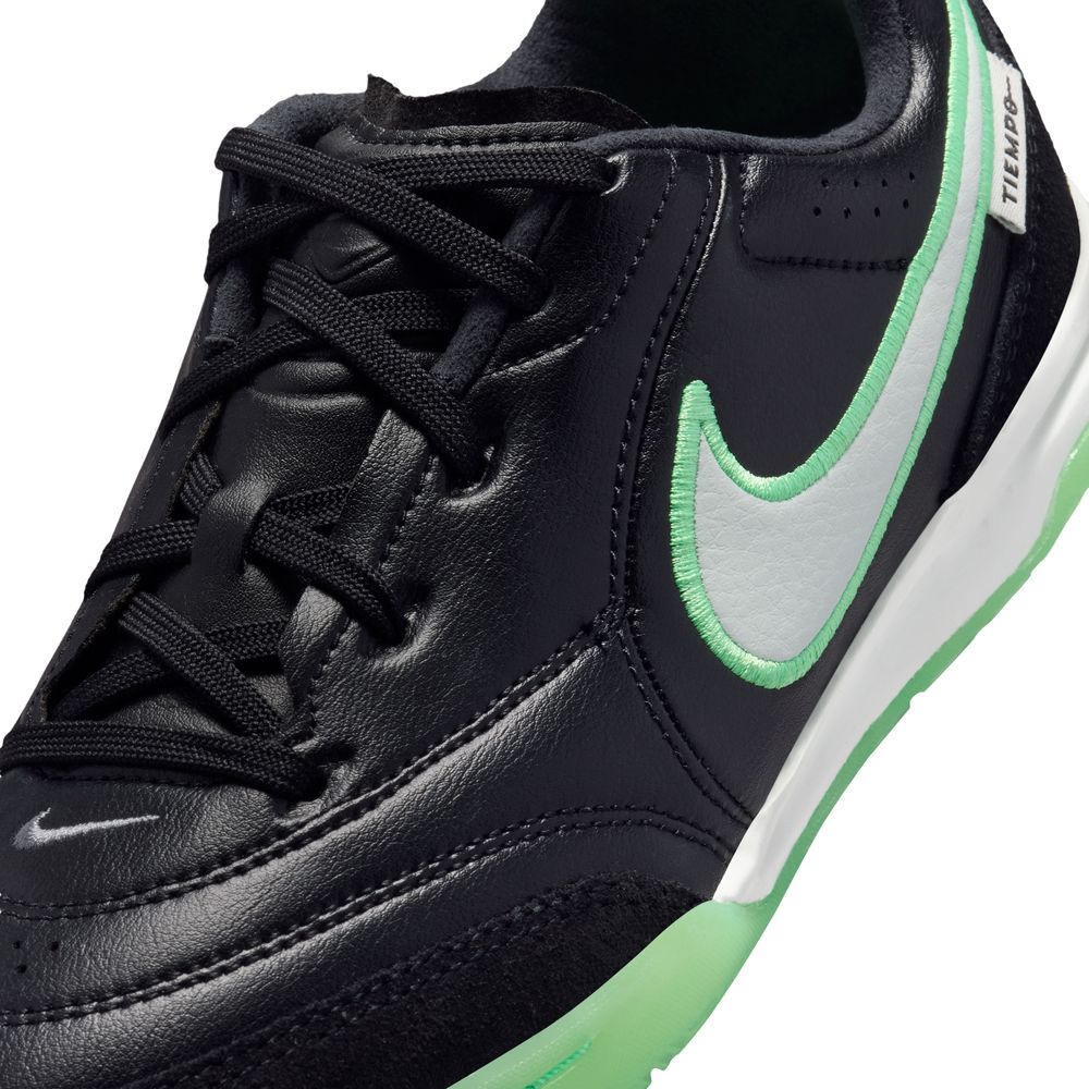 Nike Jr. Tiempo Streetgato IC