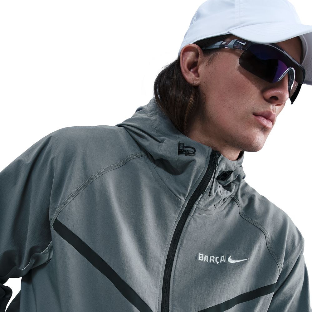 Nike FC Barcelona 2025/26 Tech-Woven Full-Zip Jacket